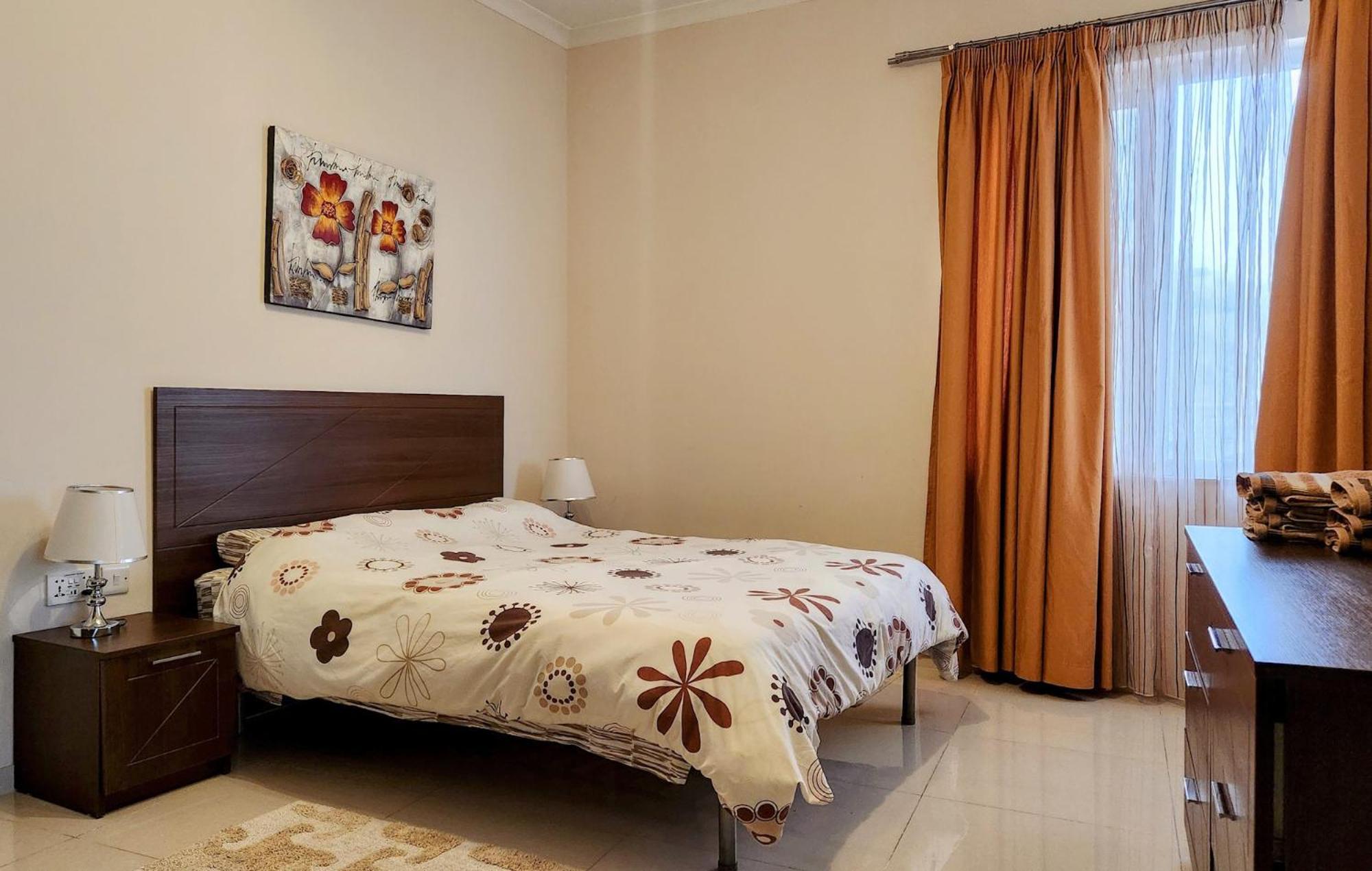 Riviera Holiday Apartments - Seafront - Wifi Marsaskala Eksteriør bilde